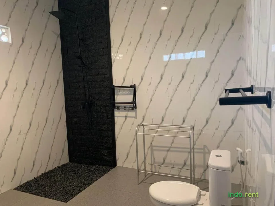 1 Bed 1 Bath - House 10