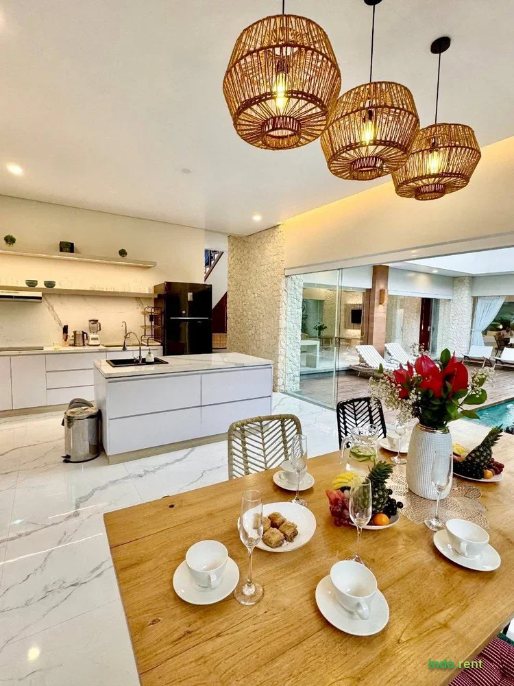 Bright and spacious villa for comfortable living or family stay 2