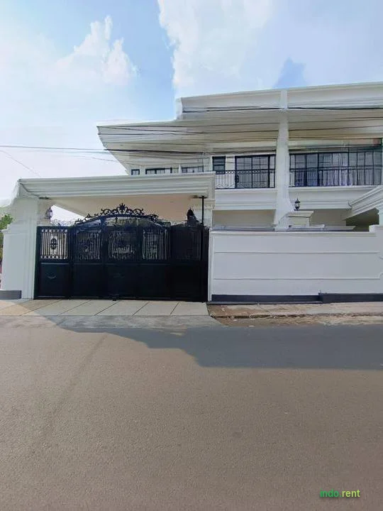 Dijual Rumah Dalam Komplek Joglo di Komplek DKI Joglo Jakarta Barat