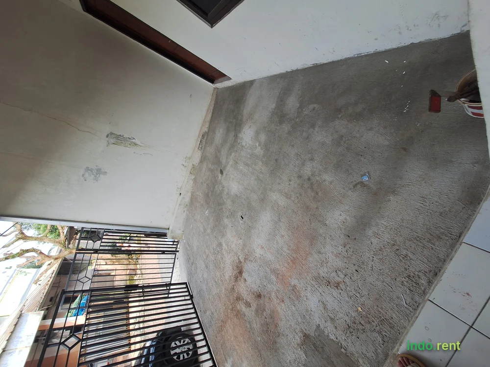 Di Kontrakan Tahunan murah rumah di Griya Suradita Indah Cisauk