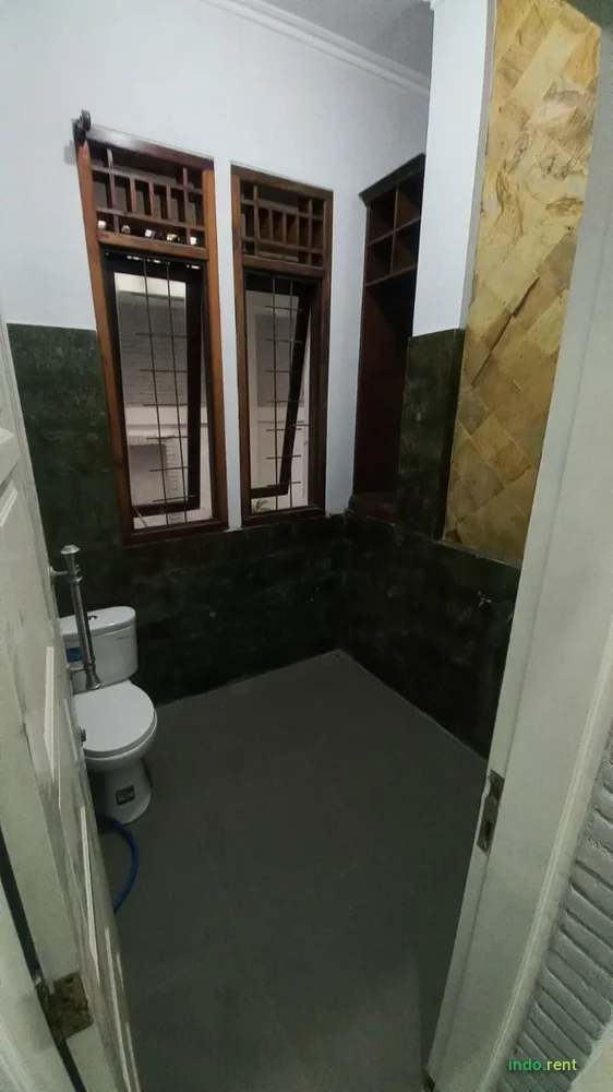 Disewakan Rumah Perumahan Sapta Royal Park Bandulan 2
