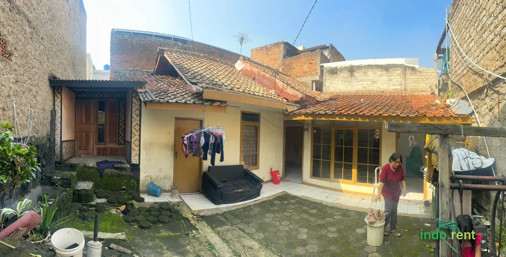 Rumah dijual Sarijadi cijerokaso