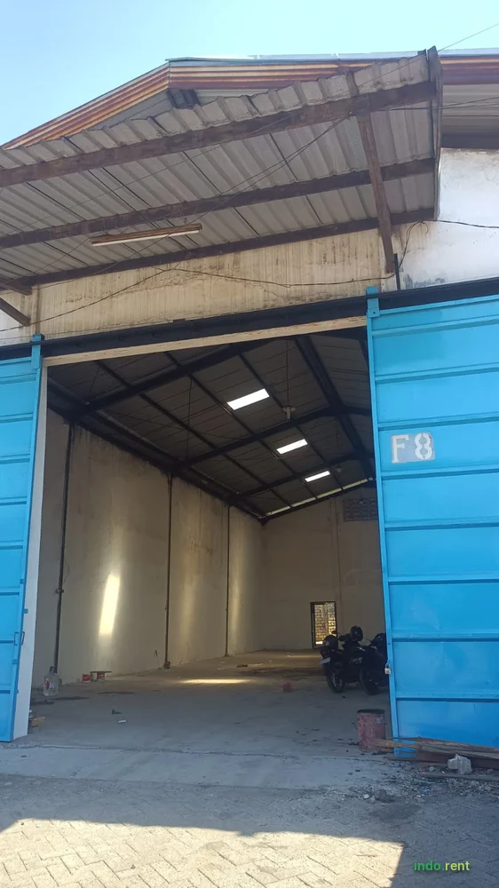 DISEWAKAN GUDANG SIAP PAKAI KALIANAK SURABAYA 2
