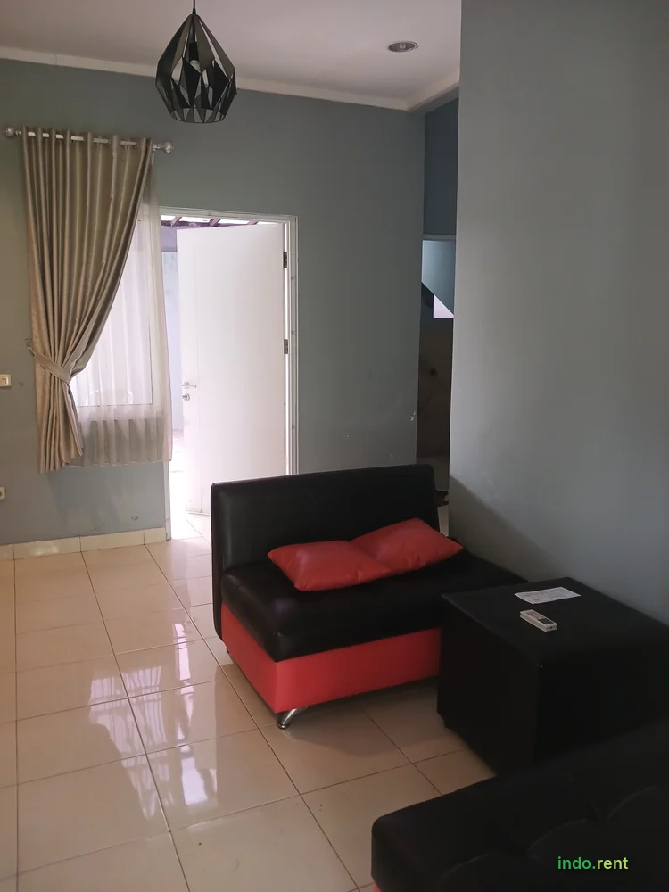 Rumah Serpong Lagoon 2 lantai 2