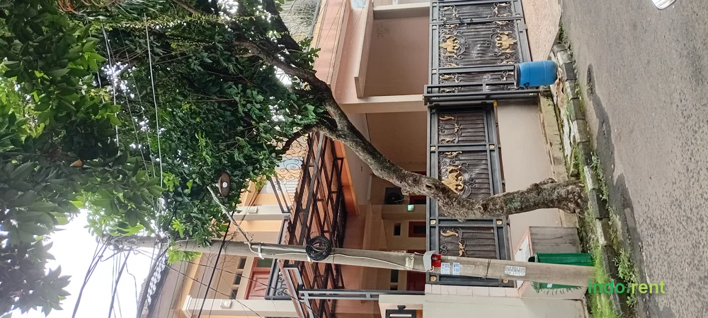 Disewakan rumah di Vila Bogor Indah 2