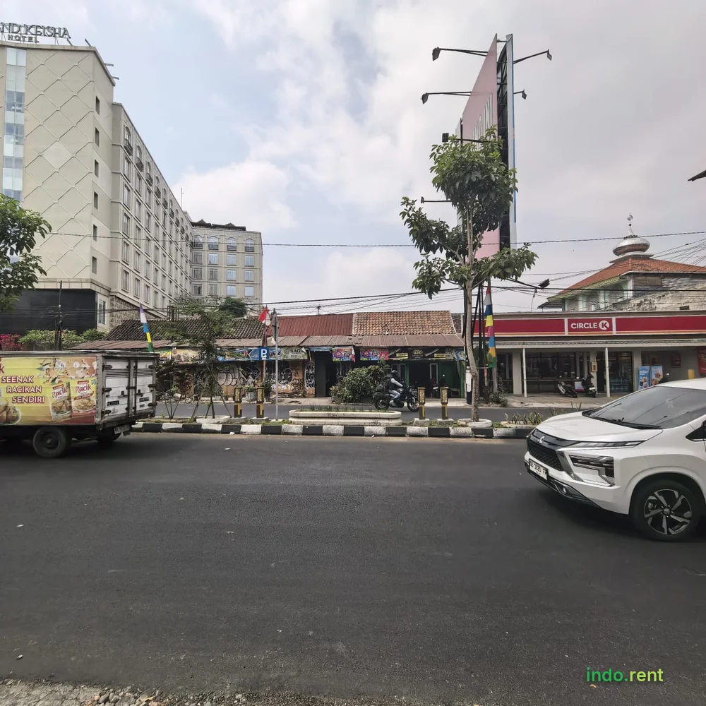 jual tanah kosong komersial  lokasi di jalan utama dan sangat strategis jl. Afandi No.8A (d/h Jl. Gejayan) Condongcatur, 3