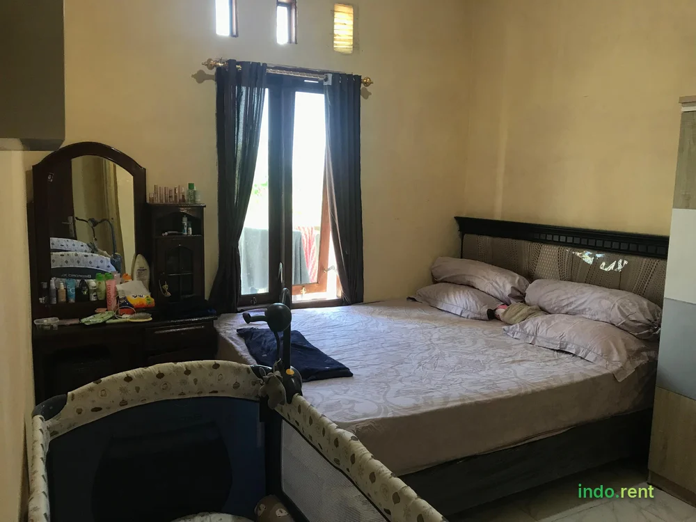 Dikontrakan rumah padat penduduk n dekat fasum 3